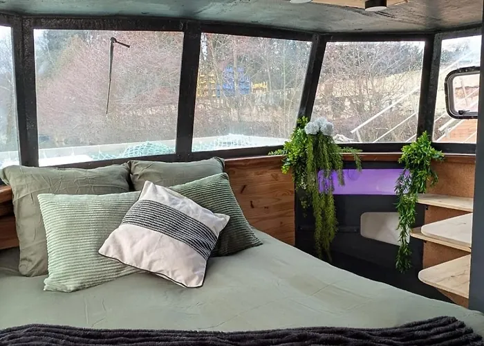 Bull' Expérience Bateau-hôtel *