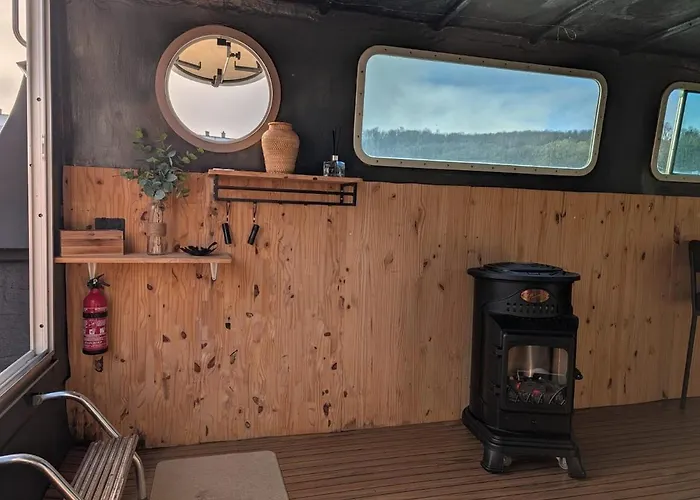 Bull' Expérience Bateau-hôtel *